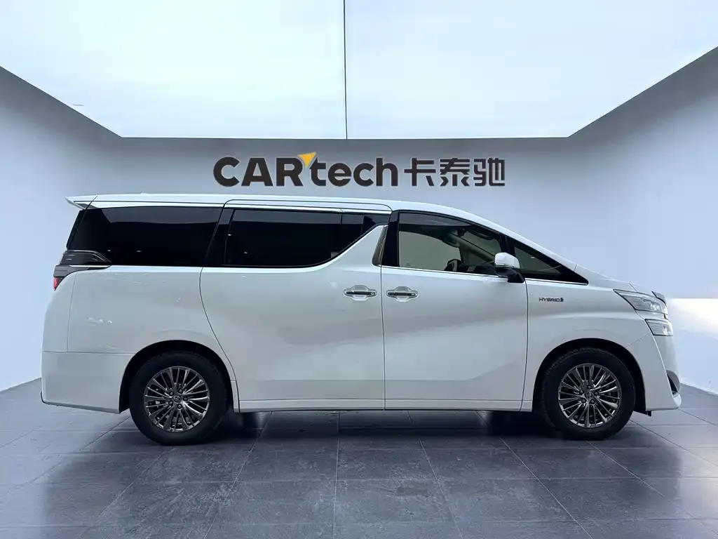 Toyota Vellfire 2021 из CN, фото 4