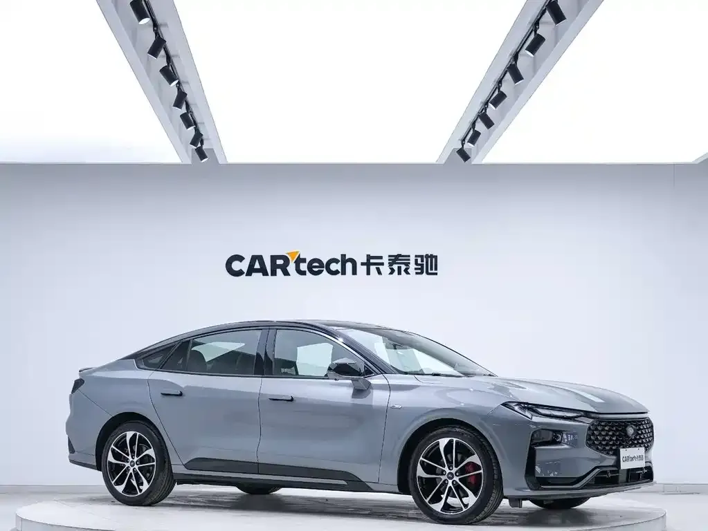 Ford Mondeo 2022 из CN, фото 3