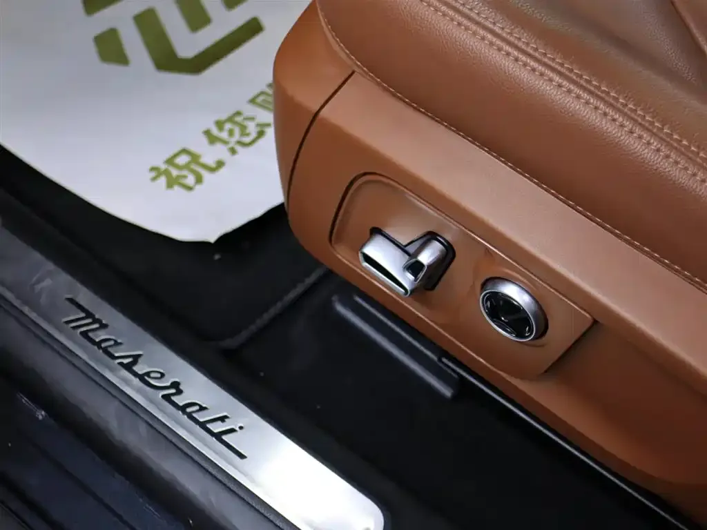 Maserati Levante 2023 из CN, фото 4