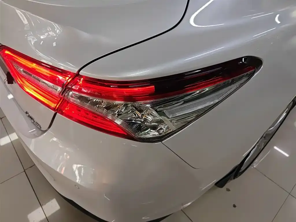 Toyota Camry 2021 из CN, фото 5