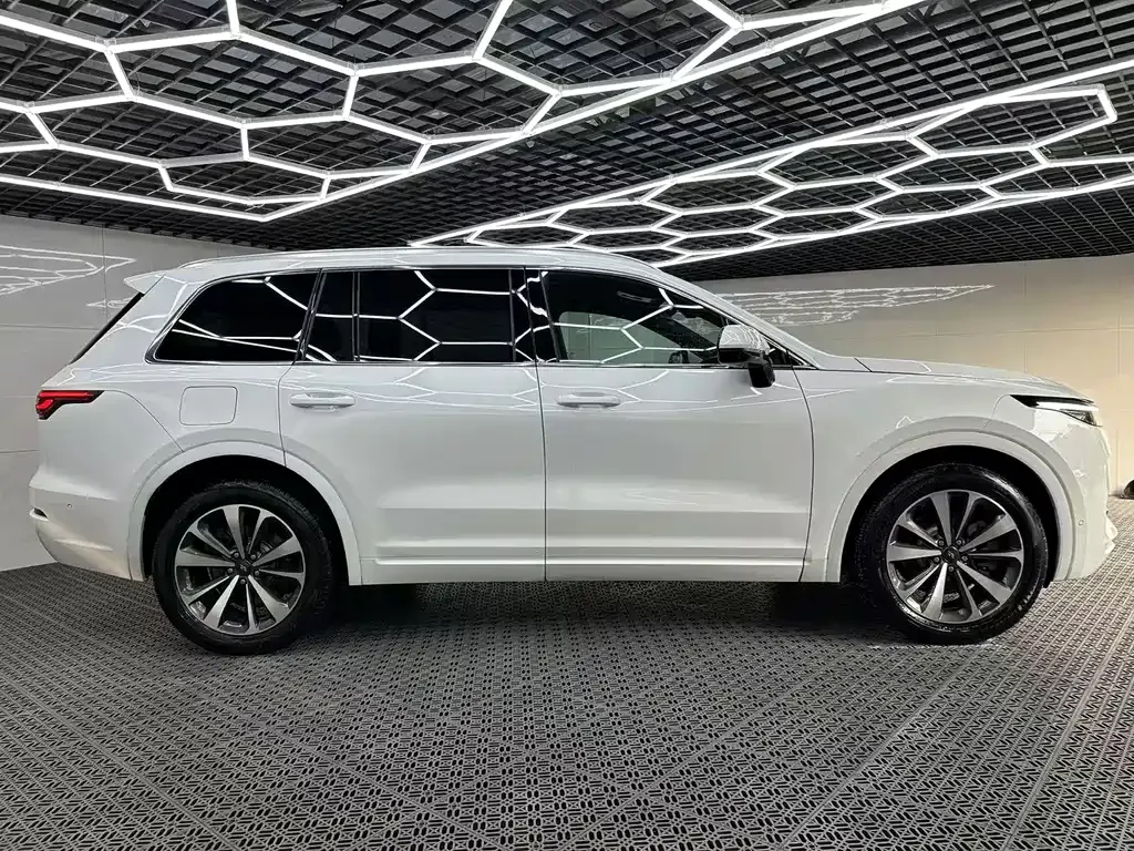 Li Auto ONE 2022 из CN, фото 5