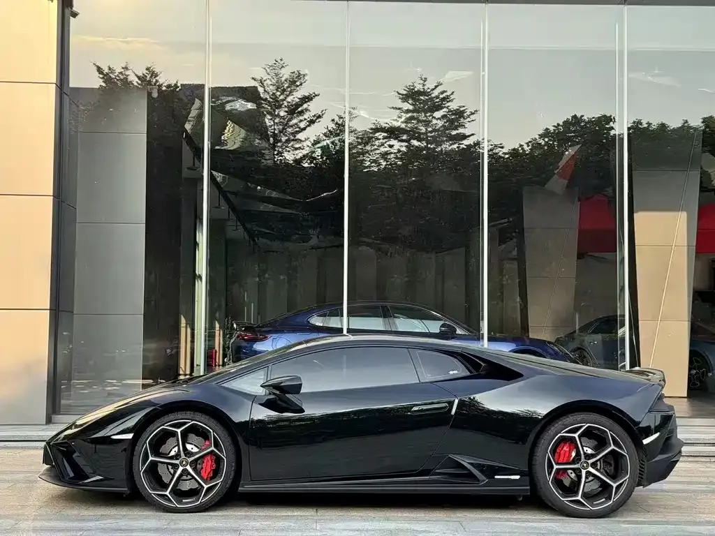 Lamborghini Huracan 2021 из CN, фото 3