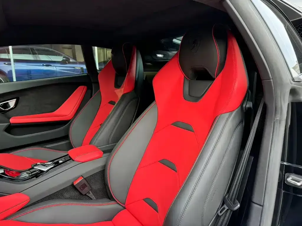 Lamborghini Huracan 2021 из CN, фото 8