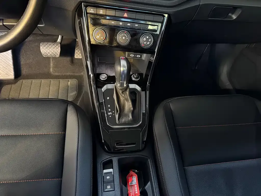 Volkswagen T-Roc 2022 из CN, фото 5
