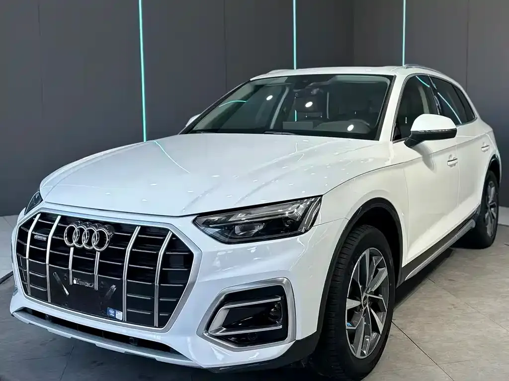 Audi Q5L 2024 из CN, фото 1