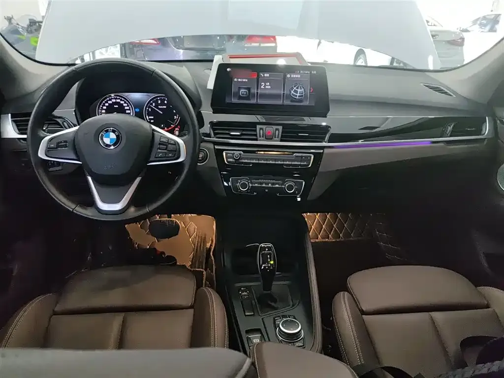 BMW X1 2021 из CN, фото 9