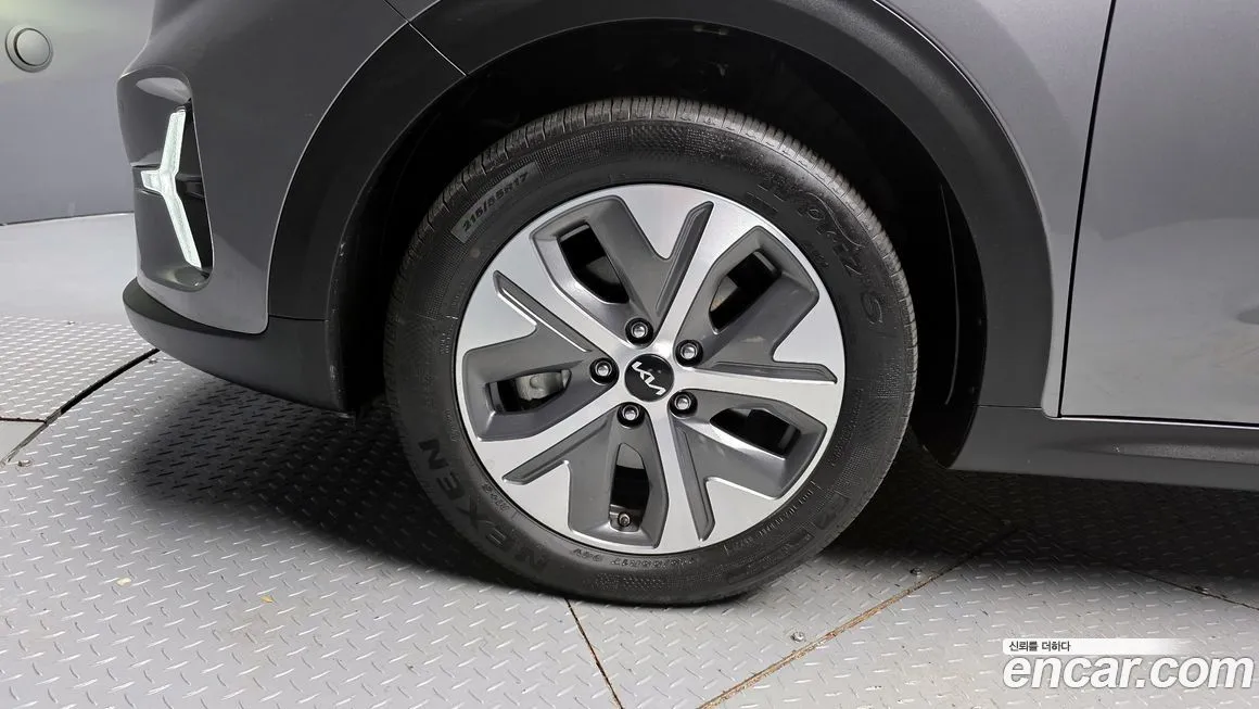 Kia Niro 2023 из KR, фото 6