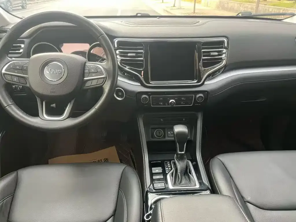 Jeep Grand Commander 2021 из CN, фото 7