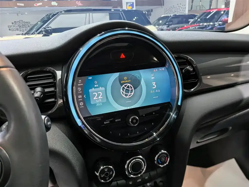 MINI Cooper (3-door) 2021 из CN, фото 7