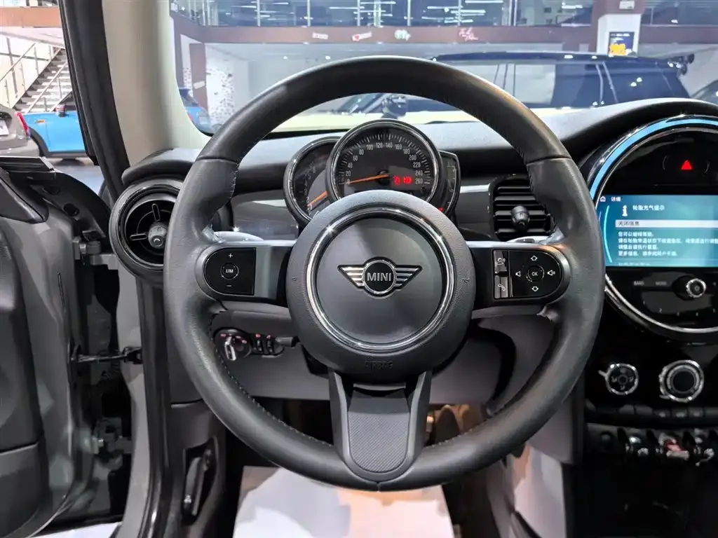 MINI Cooper (3-door) 2021 из CN, фото 5