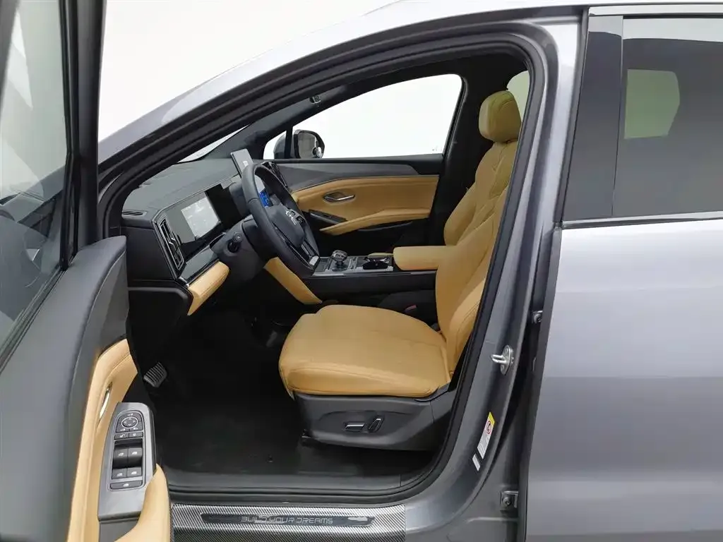 BYD L DM-i 2025 из CN, фото 9