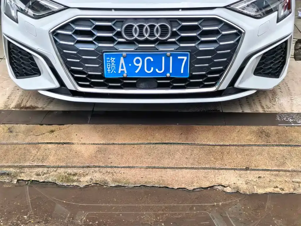Audi A3 2023 из CN, фото 8