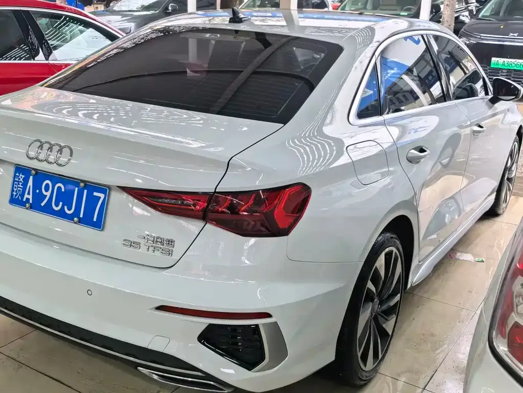 Audi A3 2023 из CN, фото 7