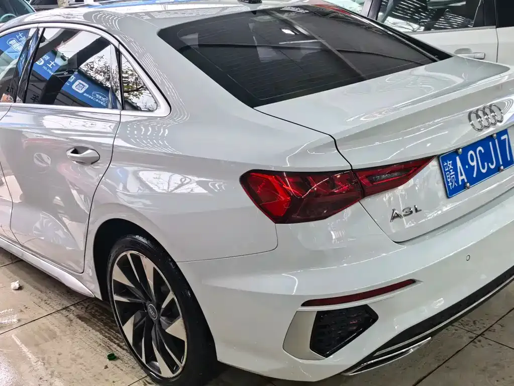 Audi A3 2023 из CN, фото 6