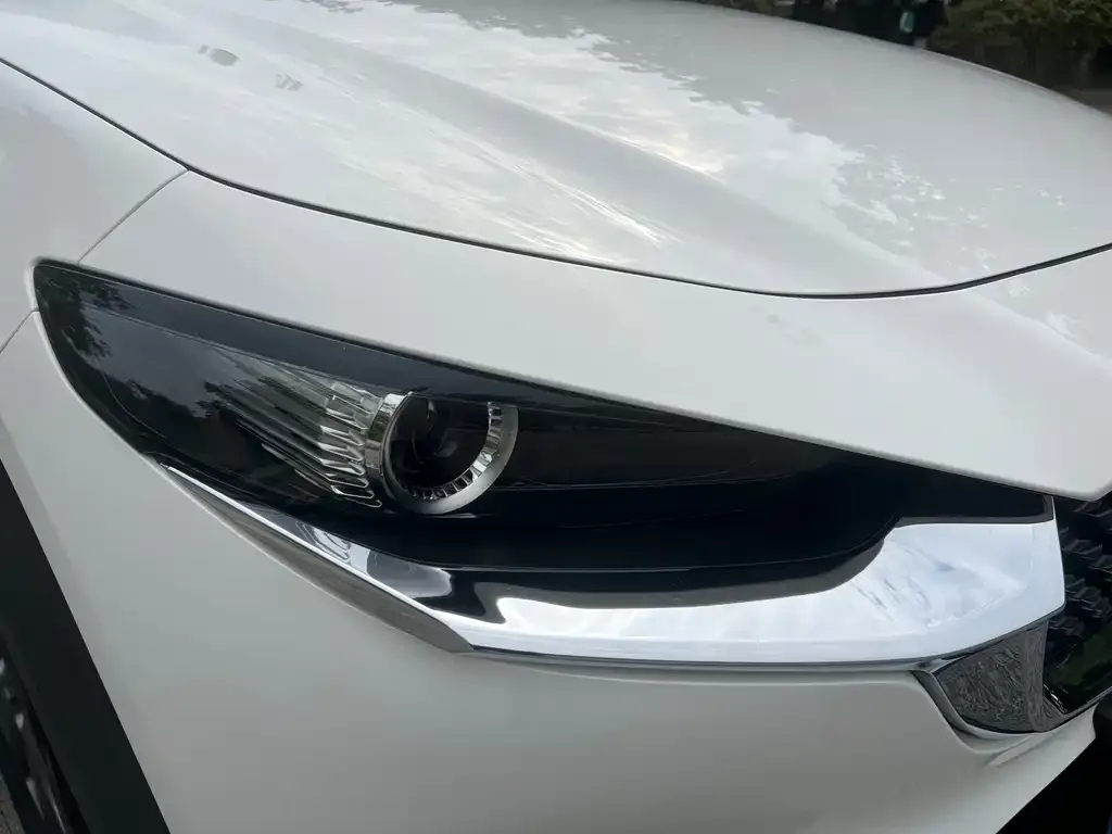 Mazda CX-30 2025 из CN, фото 2