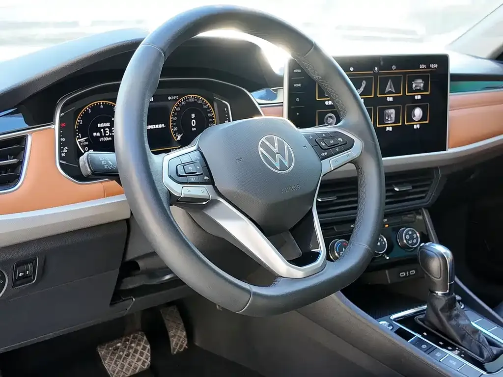 Volkswagen Bora 2022 из CN, фото 8