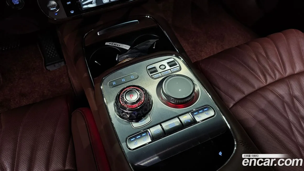 Genesis G90 — фото 9