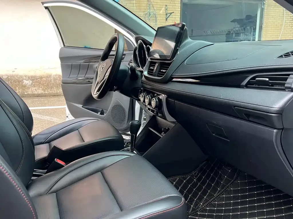 Toyota Yaris L 2023 из CN, фото 7