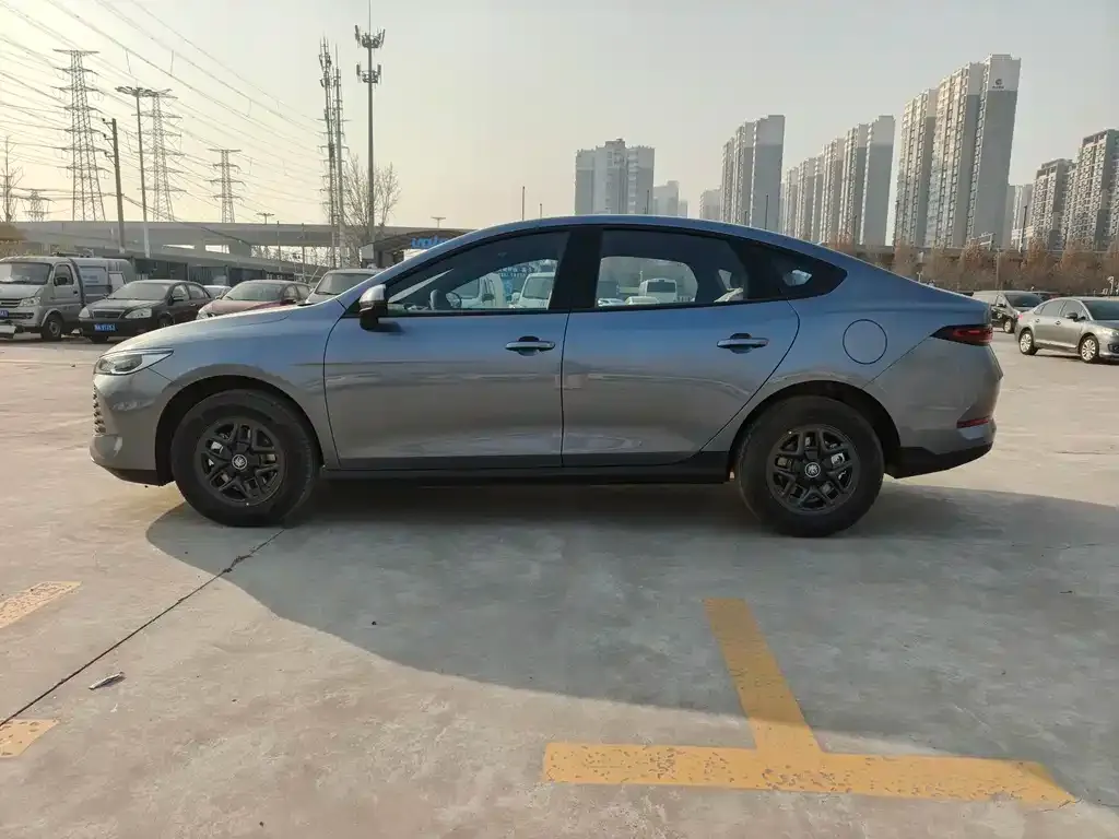 BYD Qin PLUS 2025 из CN, фото 10