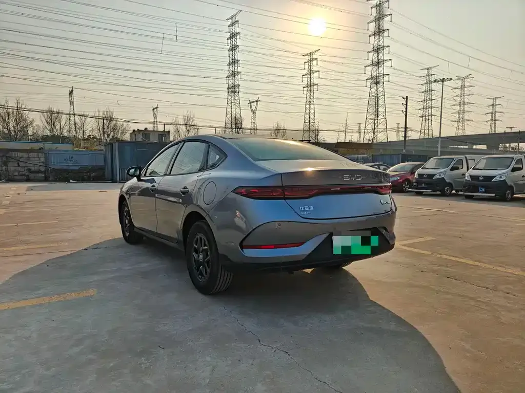 BYD Qin PLUS 2025 из CN, фото 9