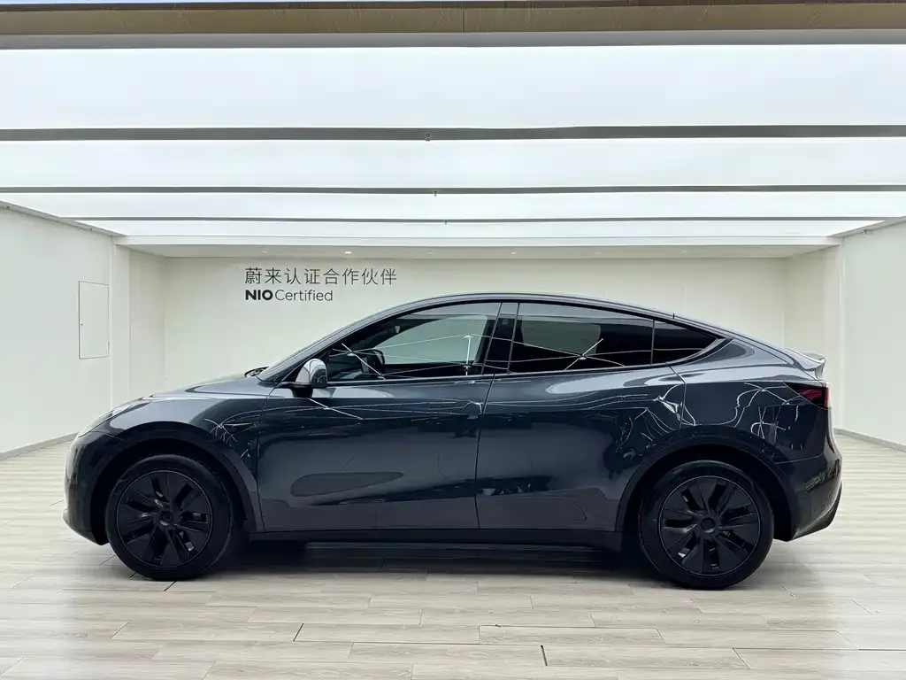 Tesla Model Y 2024 из CN, фото 7