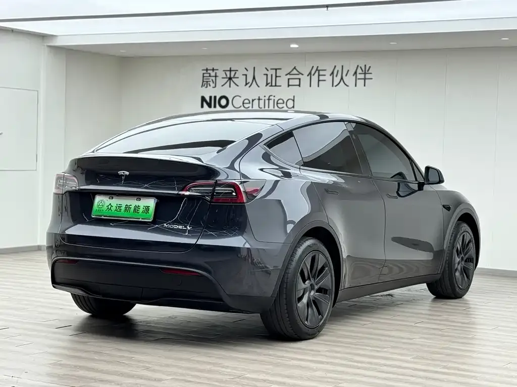 Tesla Model Y 2024 из CN, фото 5