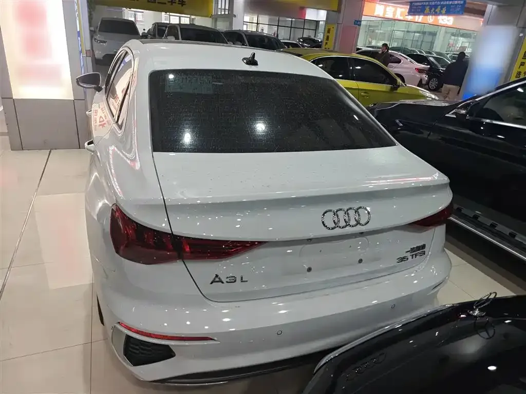 Audi A3 2023 из CN, фото 10