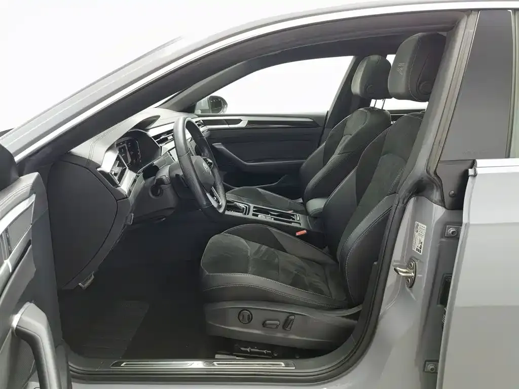 Volkswagen CC 2022 из CN, фото 6