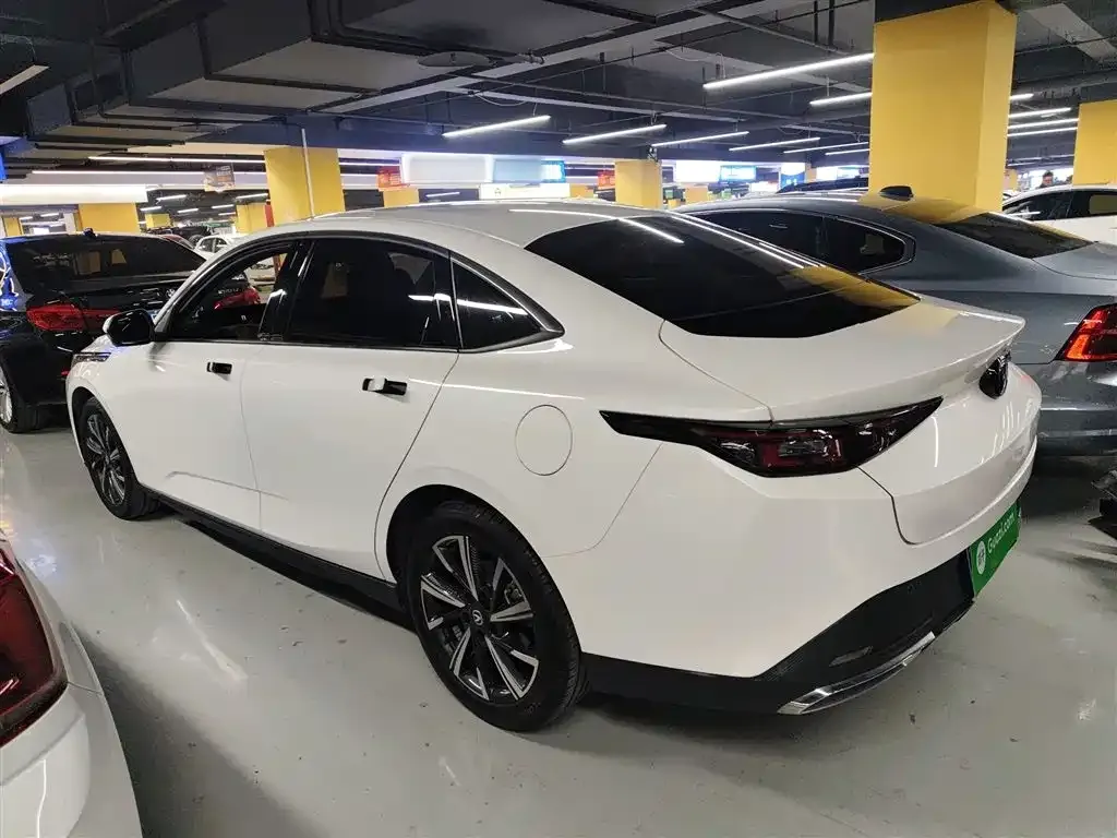 Changan Eado — фото 9