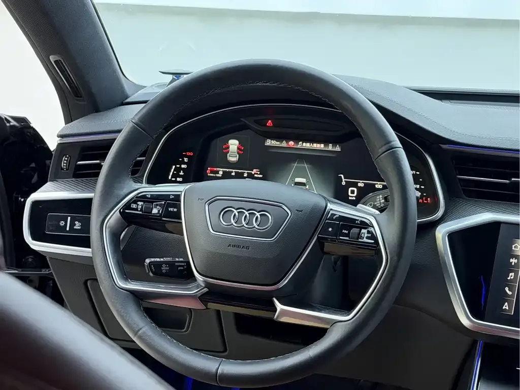 Audi A7L 2024 из CN, фото 10