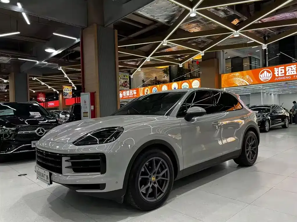 Porsche Cayenne 2025 из CN, фото 1