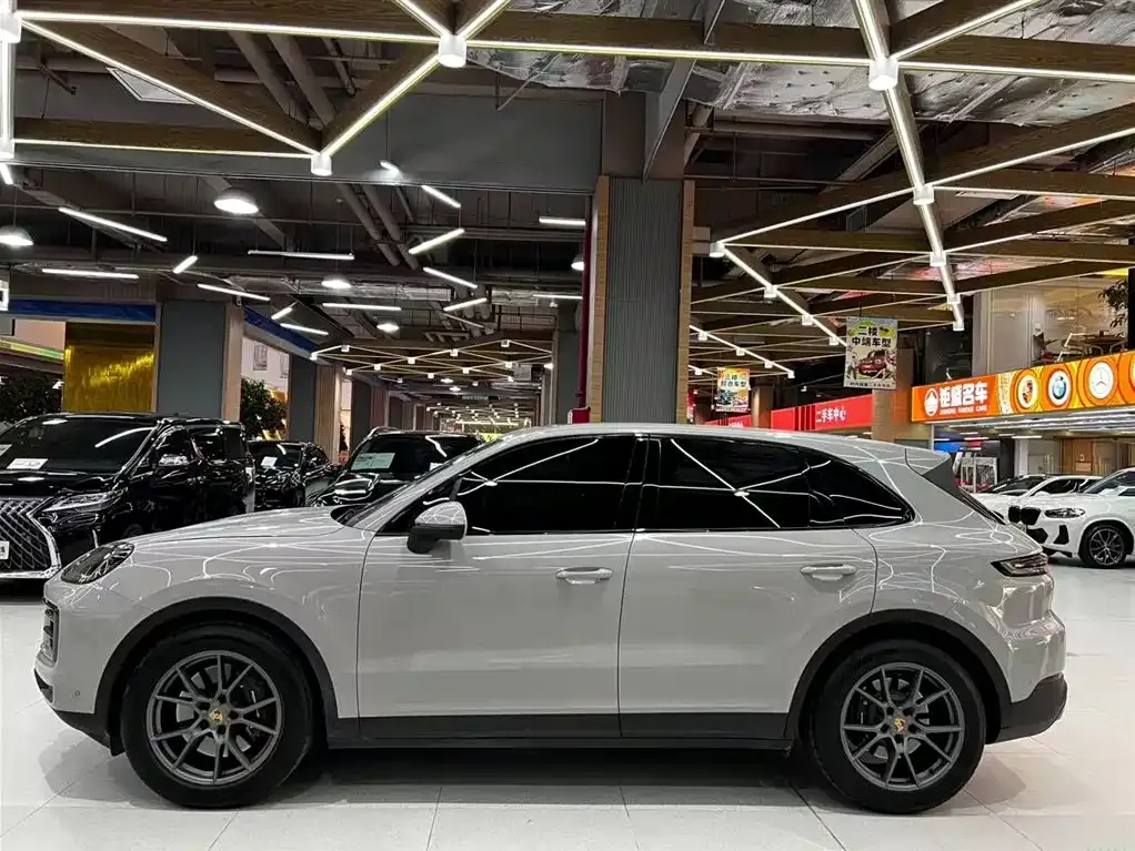 Porsche Cayenne 2025 из CN, фото 10