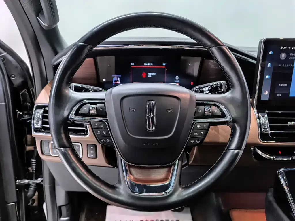 Lincoln Navigator 2023 из CN, фото 6