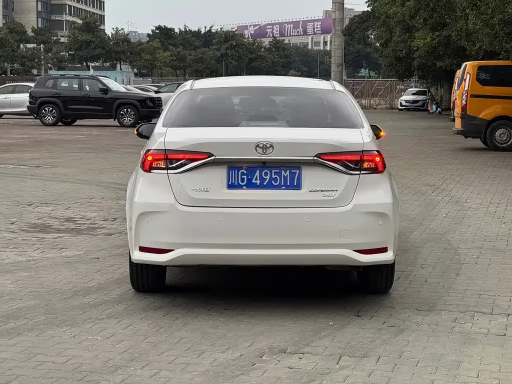 Toyota Corolla 2021 из CN, фото 6