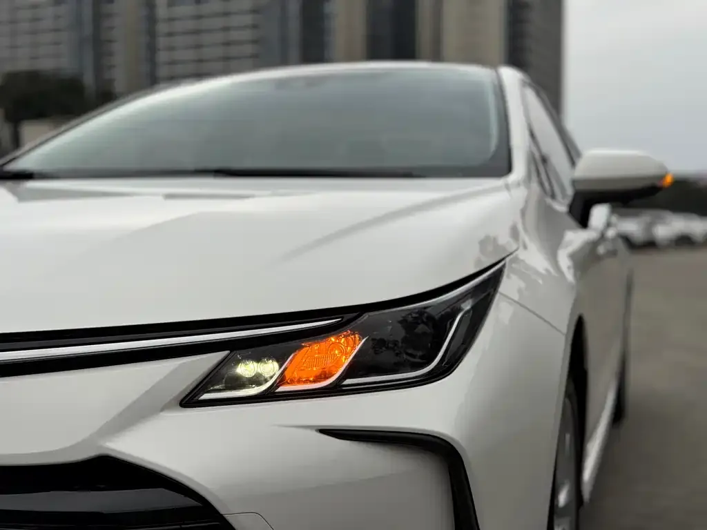 Toyota Corolla 2021 из CN, фото 2