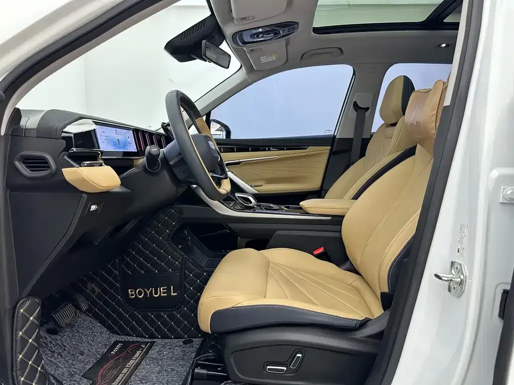 Geely Boyue L 2023 из CN, фото 3