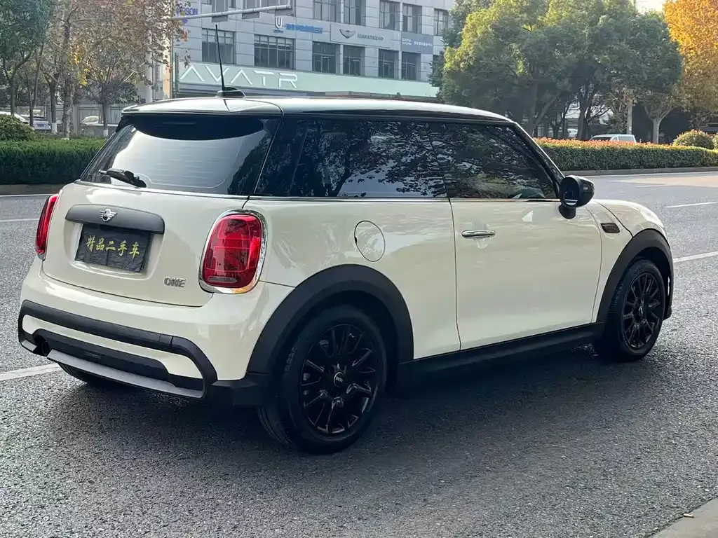 MINI Cooper (3-door) 2021 из CN, фото 6
