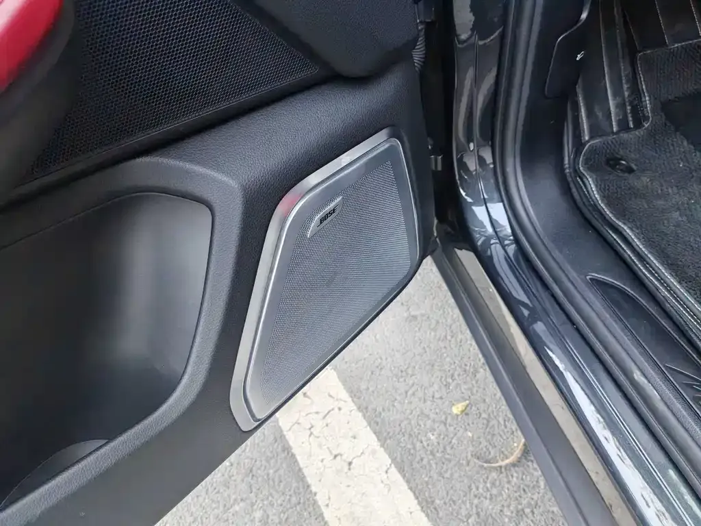 Porsche Macan 2022 из CN, фото 8