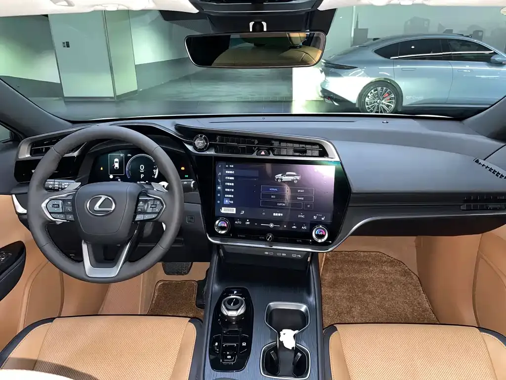 Lexus RZ 2023 из CN, фото 10