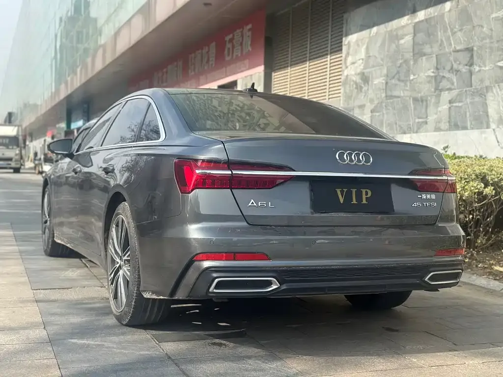 Audi A6L 2021 из CN, фото 2