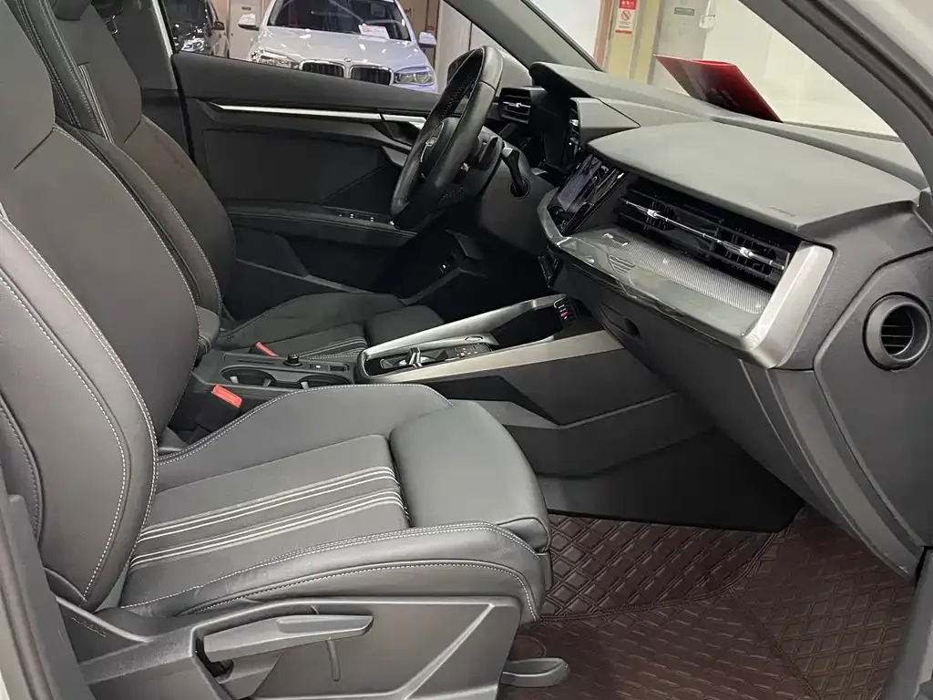 Audi A3 2021 из CN, фото 5