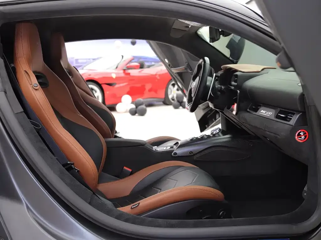 Maserati MC20 2023 из CN, фото 6