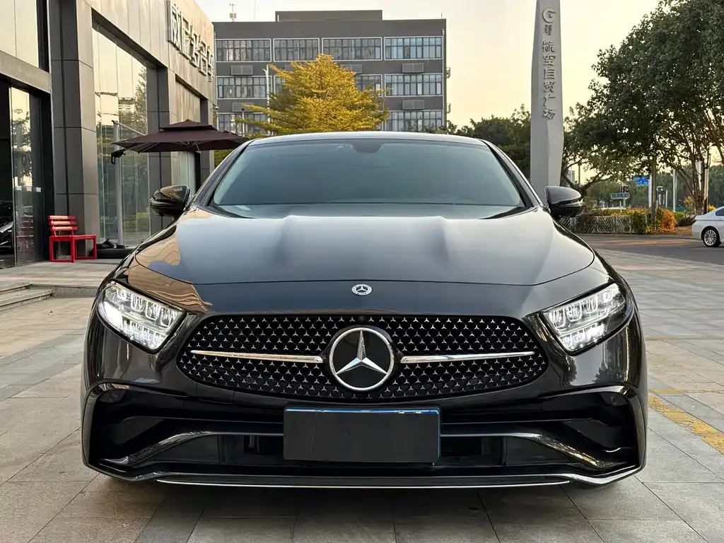 Mercedes-Benz CLS — фото 8