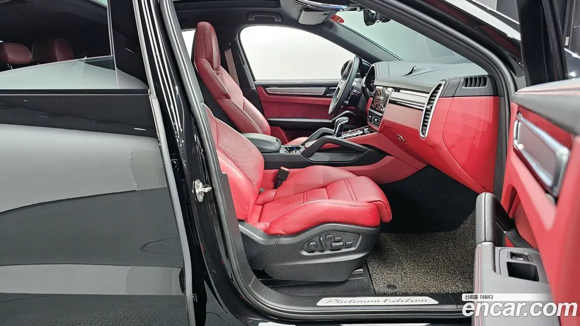 Porsche Cayenne 2023 из KR, фото 8