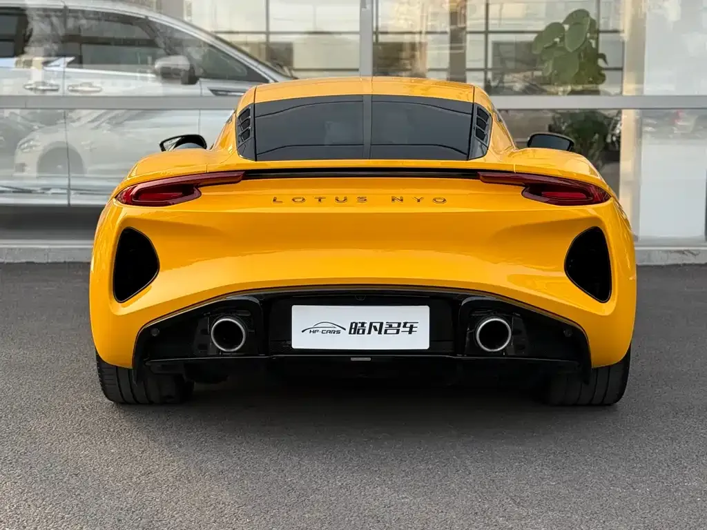 Lotus Emira 2024 из CN, фото 2