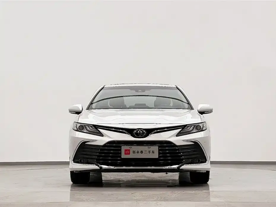 Toyota Camry 2023 из CN, фото 3
