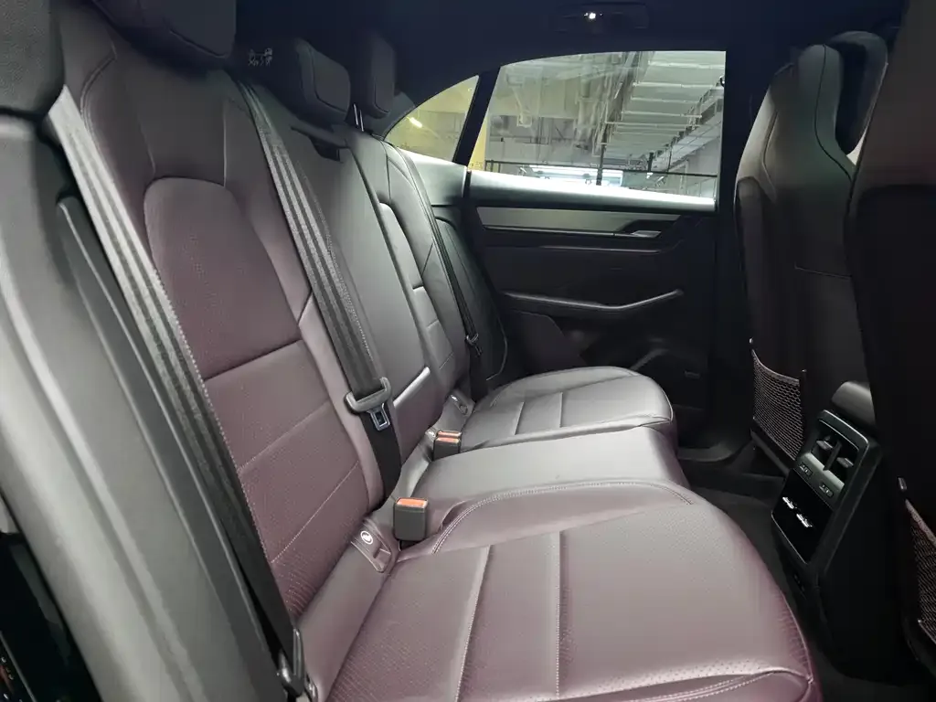 Porsche Macan EV 2024 из CN, фото 3