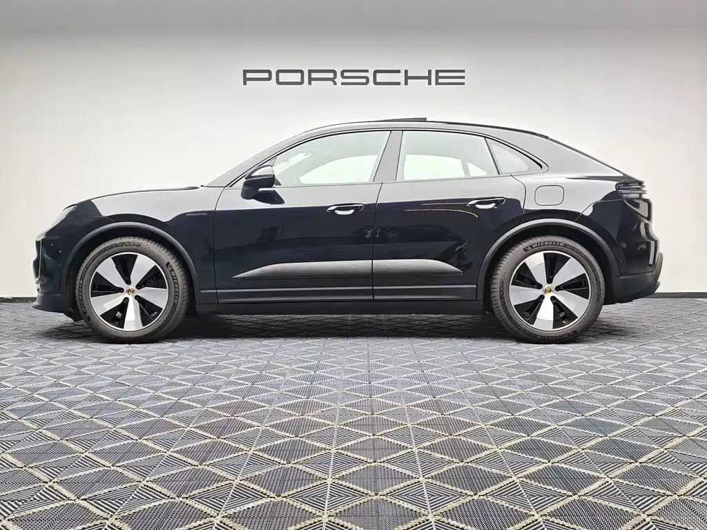 Porsche Macan EV 2024 из CN, фото 9