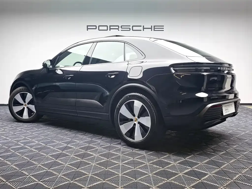 Porsche Macan EV 2024 из CN, фото 10