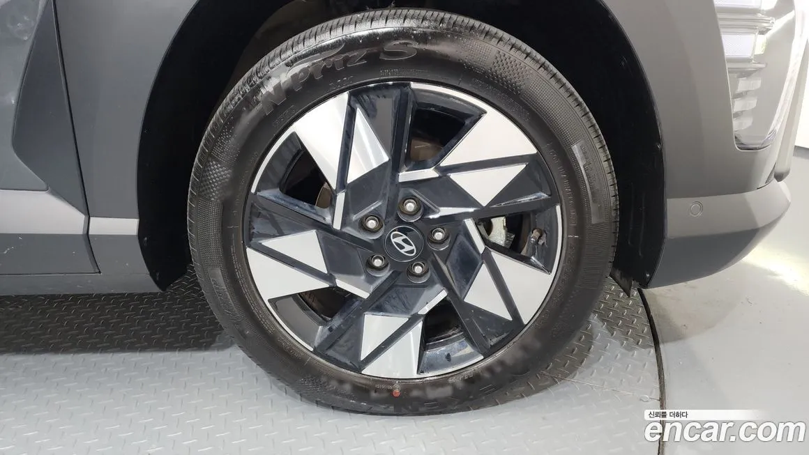 Hyundai Kona 2023 из KR, фото 6